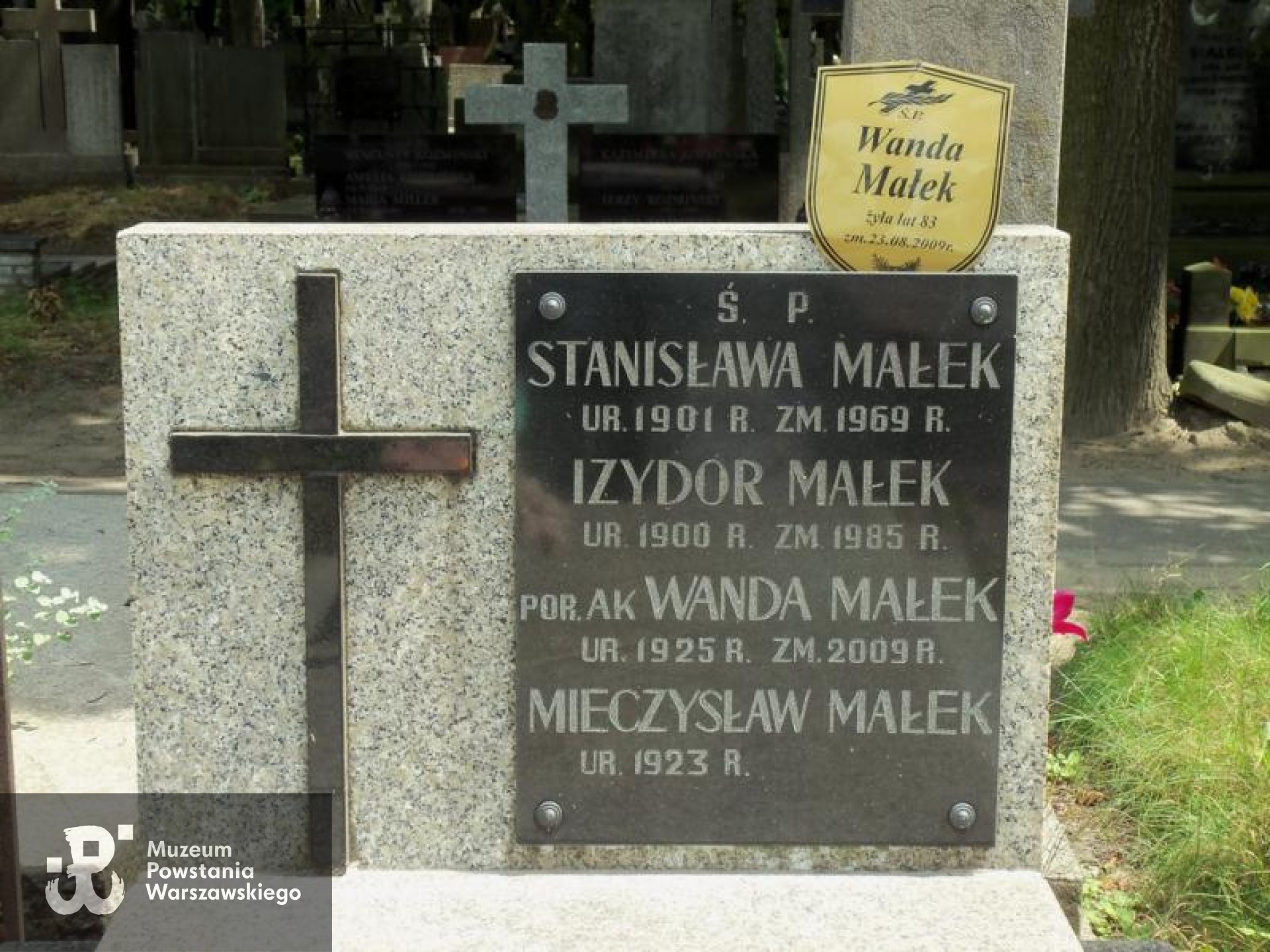 Źródło: https://cmentarze.um.warszawa.pl/pomnik.aspx?pom_id=20157 [dostęp: 10.04.2025].