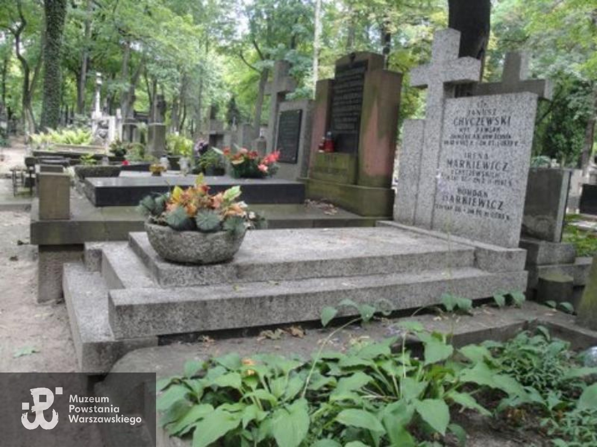 Źródło: https://cmentarze.um.warszawa.pl/pomnik.aspx?pom_id=27137 [dostęp: 05.09.2025].