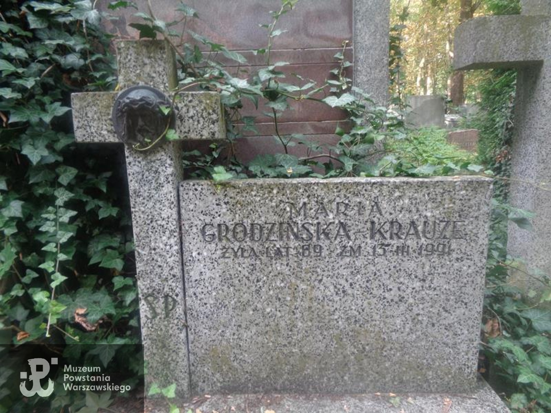 Źródło: https://cmentarze.um.warszawa.pl/pomnik.aspx?pom_id=52548 [dostęp: 15.04.2025].