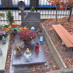 Źródło: https://sopot.grobonet.com/grobonet/start.php?id=detale&idg=64647 [dostęp: 21.01.2026].