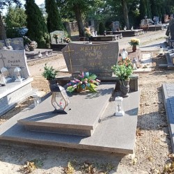 Źródło: https://janikowo.grobonet.com/grobonet/start.php?id=detale&idg=1429 [dostęp: 14.11.2025].