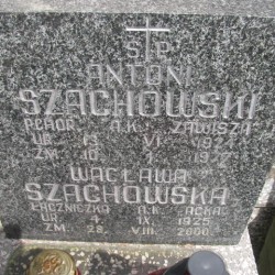 Źródło: https://grobonet.com/p/warszawaczerniakowski/17264/waclawa-szachowska-1925-warszawa-czerniakowski [dostęp: 8.04.2026].