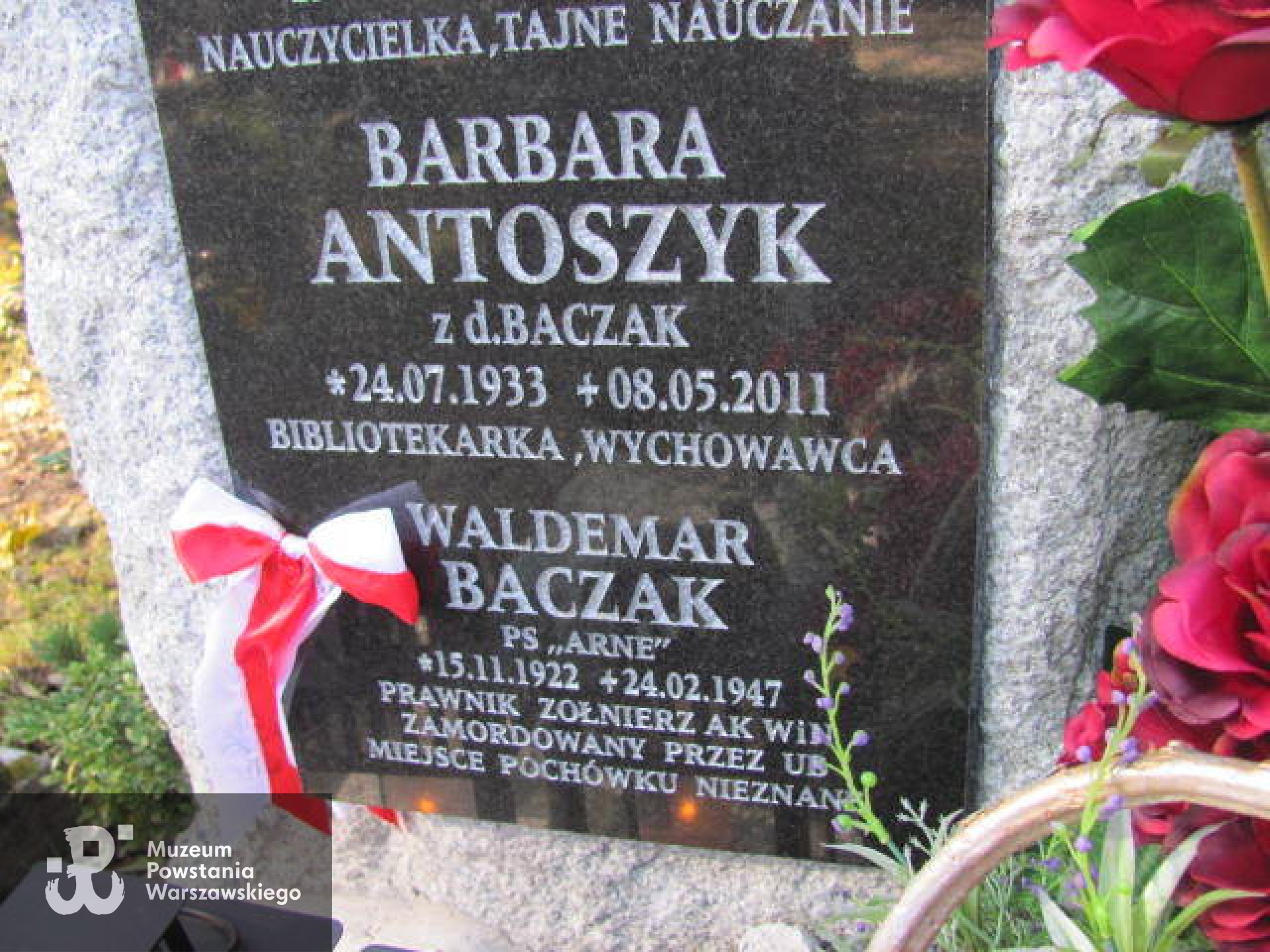 Grób symboliczny na Cmentarzu Zasłużonych na Pęksowym Brzyzku w Zakopanem. Źródło: https://zakopane-parafia.grobonet.com/grobonet/start.php?id=detale&idg=649 [dostęp: 06.02.2026].