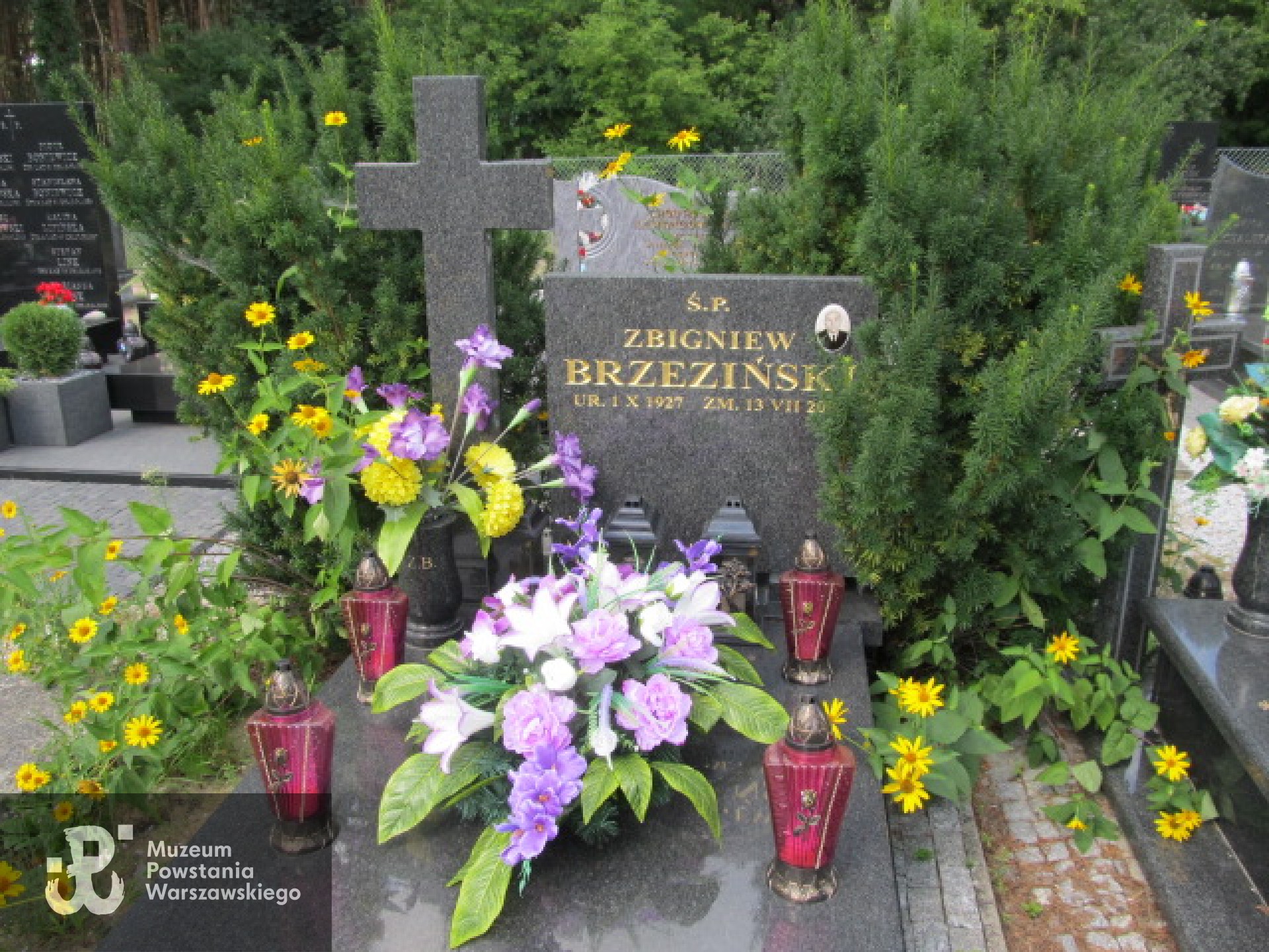 Źródło: https://ciechocinek.grobonet.com/grobonet/start.php?id=detale&idg=3401 [dostęp: 11.06.2025].