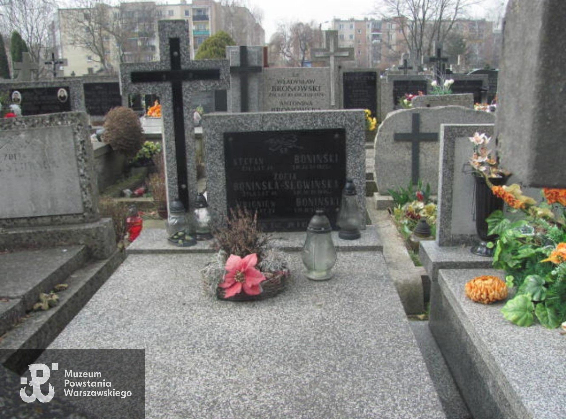 Źródło: https://pruszkowparafialny.grobonet.com/grobonet/start.php?id=detale&idg=17499 [dostęp: 16.10.2025].