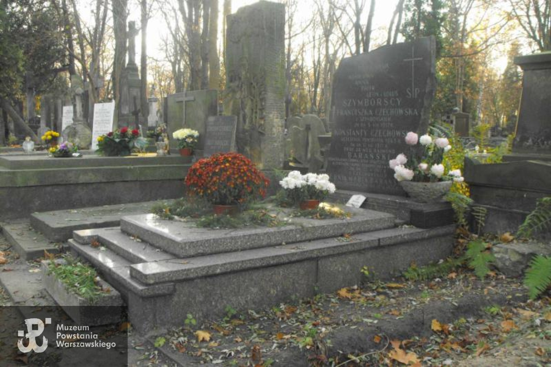 Źródło: https://cmentarze.um.warszawa.pl/pomnik.aspx?pom_id=14650 [dostęp: 12.05.2025].