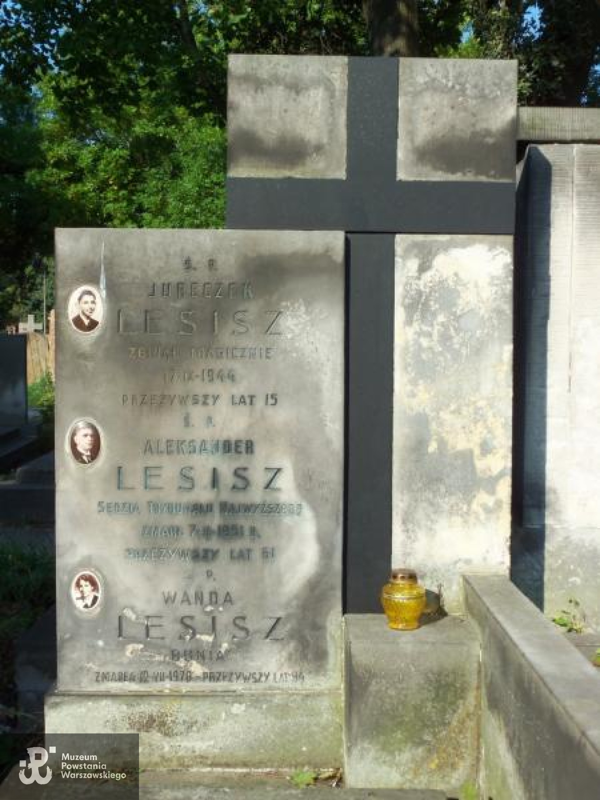 Źródło: https://cmentarze.um.warszawa.pl/pomnik.aspx?pom_id=23397 [dostęp: 9.04.2025].