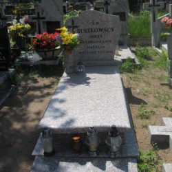 Źródło: https://cmentarze.bydgoszcz.pl/grobonet/start.php?id=detale&idg=4780 [dostęp: 24.06.2025].
