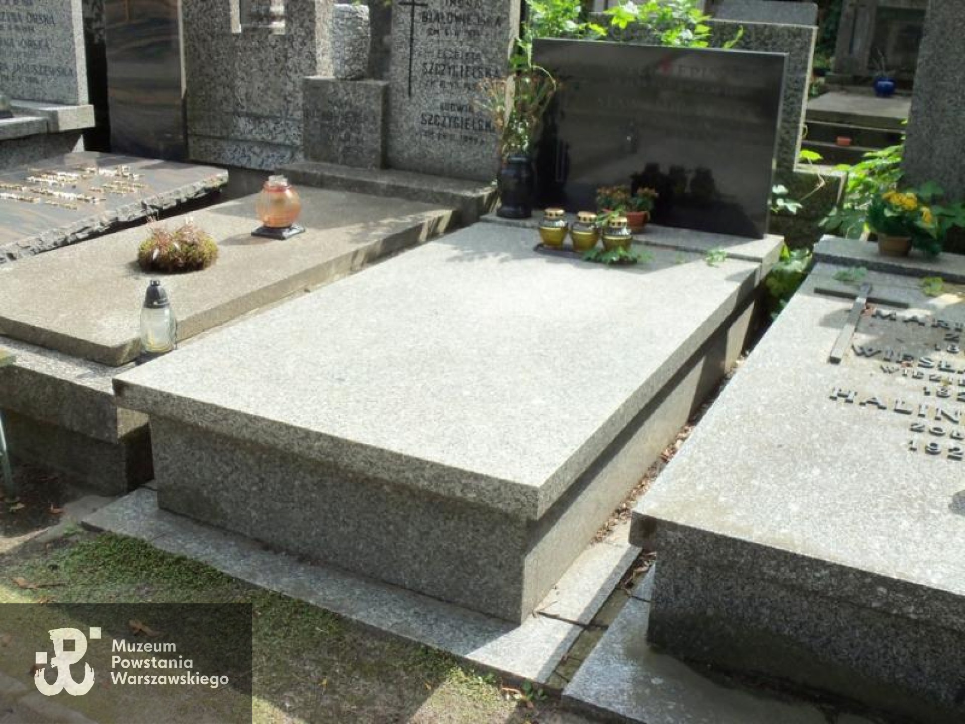 Źródło: https://cmentarze.um.warszawa.pl/pomnik.aspx?pom_id=20295 [dostęp: 20.05.2025].