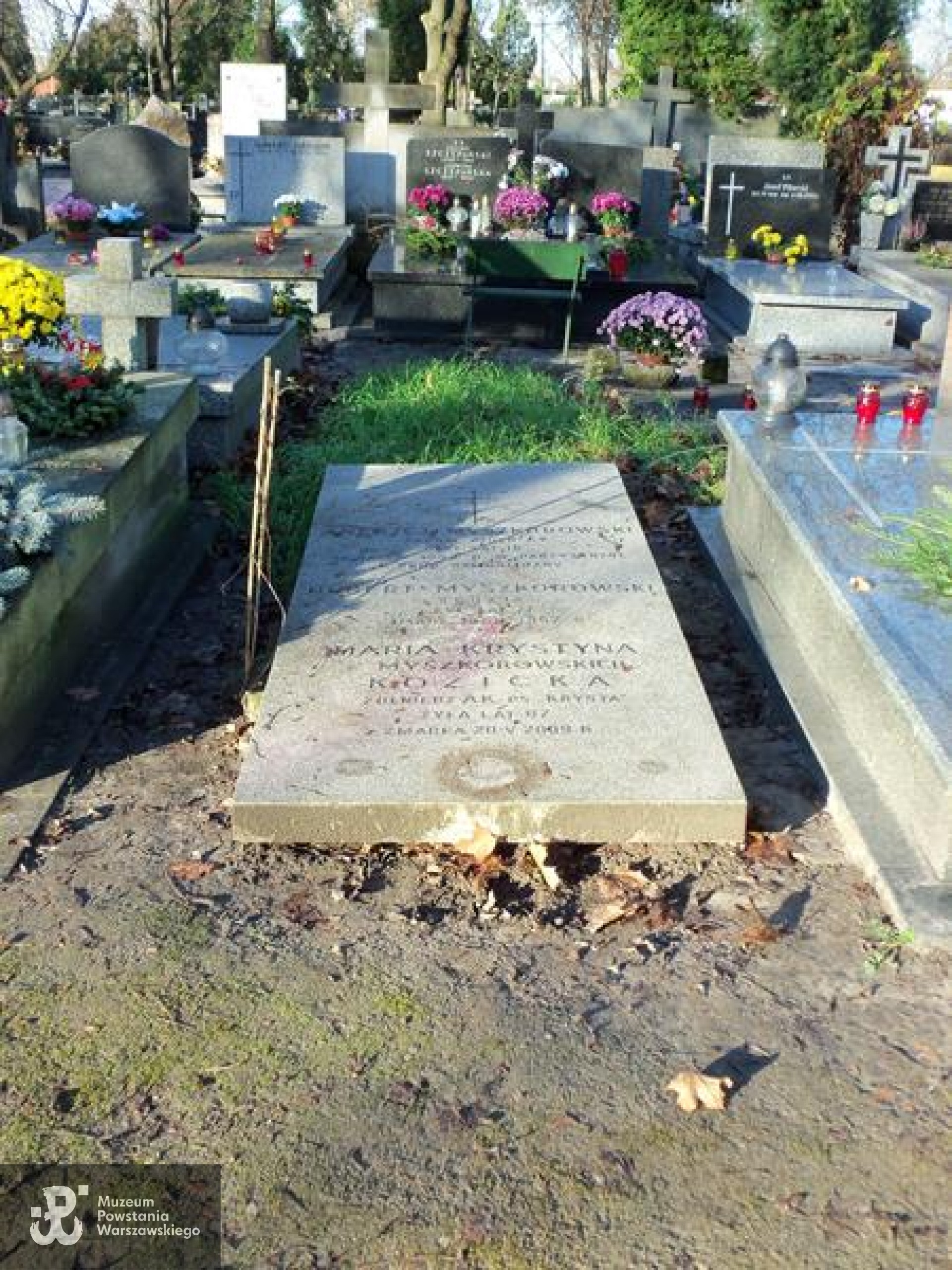 Źródło: https://cmentarze.um.warszawa.pl/pomnik.aspx?pom_id=29639 [dostęp: 23.04.2025].