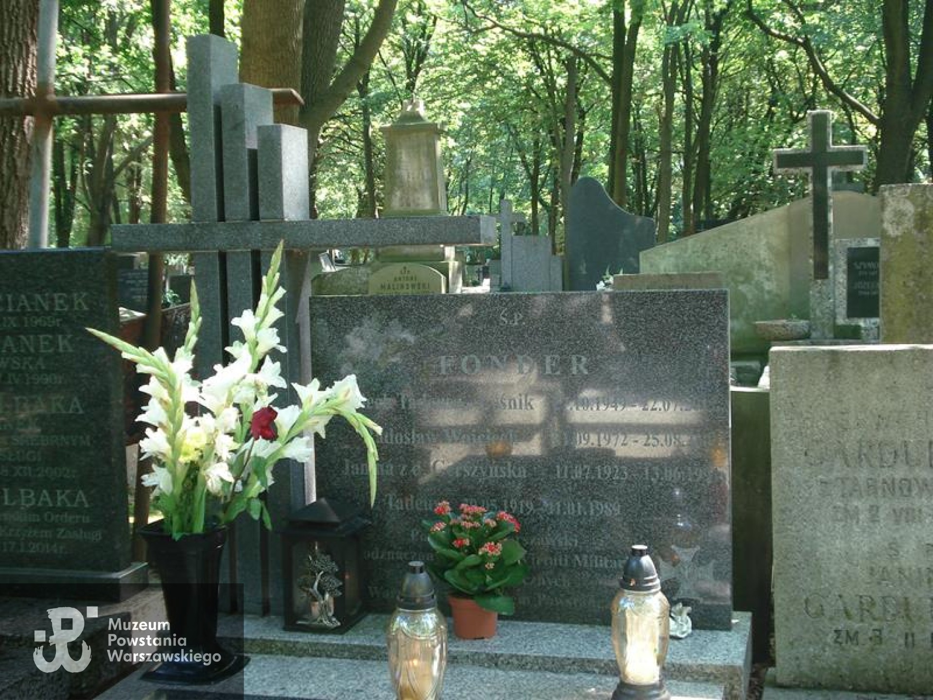 Źródło: https://cmentarze.um.warszawa.pl/pomnik.aspx?pom_id=65120 [dostęp: 29.01.2026].