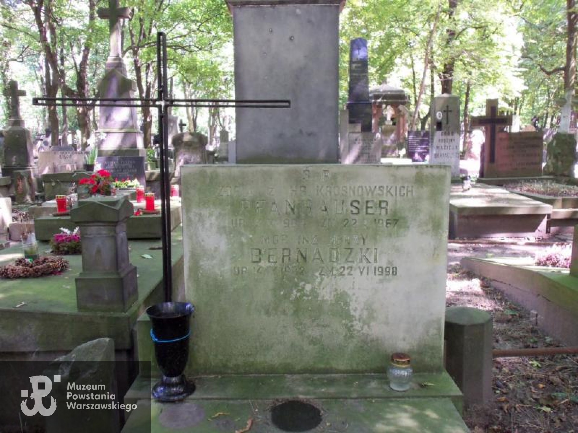 Źródło: https://cmentarze.um.warszawa.pl/pomnik.aspx?pom_id=19488 [dostęp: 19.05.2025].