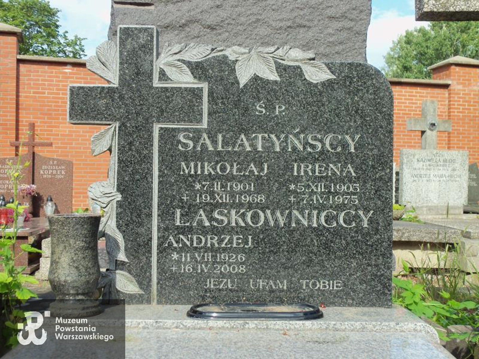 Źródło: https://cmentarze.um.warszawa.pl/pomnik.aspx?pom_id=41228 [dostęp: 9.04.2025].