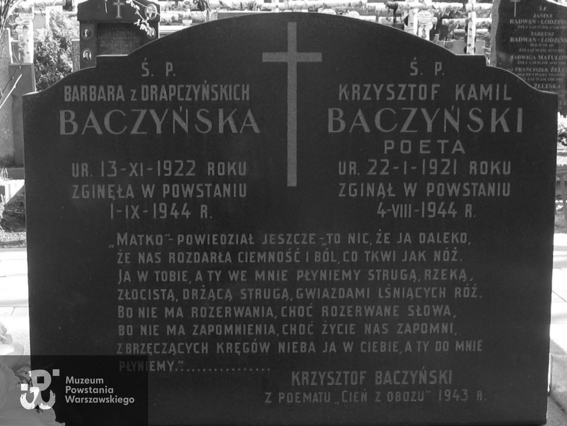 Grób Barbary i Krzysztofa Baczyńskich na Cmentarzu Wojskowych na Powązkach