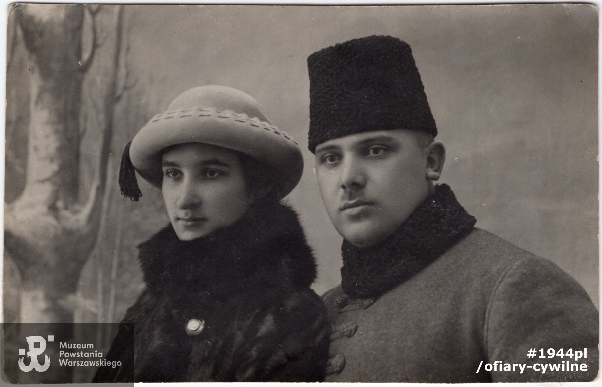 Pelagia Pawłowska z mężem Władysławem, fotografię ze zbiorów rodzinnych udostępniła Pani Agnieszka Podlewska