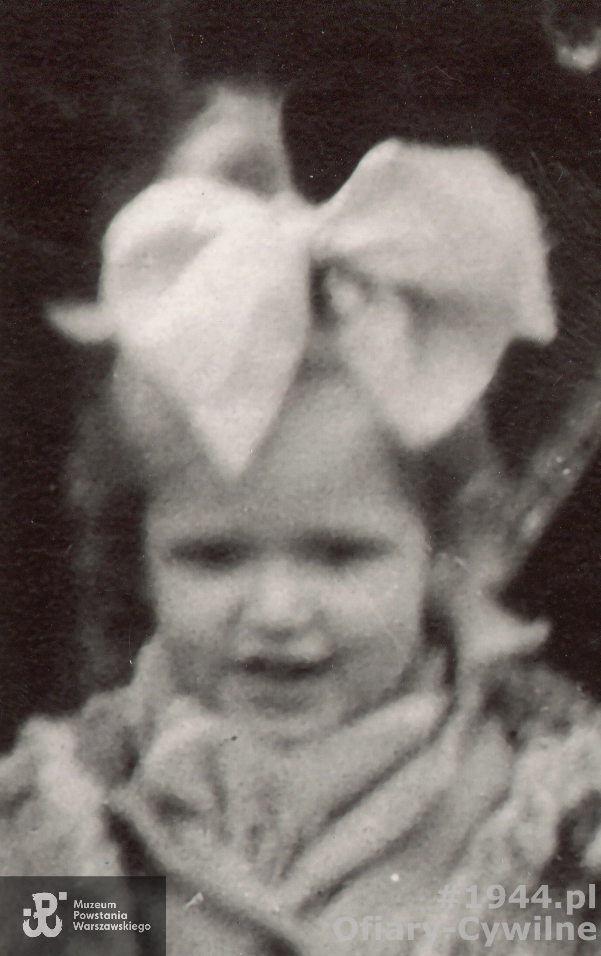 Wioletta Markowska (1940-1944), zdjęcie ze zbiorów Muzeum Powstania Warszawskiego sygnatura P/5551