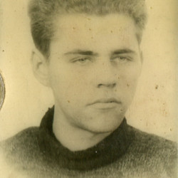 Tadeusz  Ignacy Binenda (1924-1944), fotografia z Werk-Auswaisa ze zbiorów Pani Ewy Baccarelli-Hallala