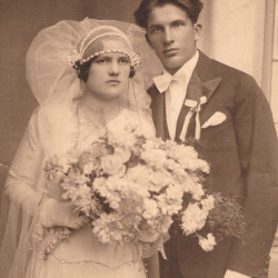 Zdjęcie ślubne wykonane w 1930 r. Wacław z żoną Kazimierą zd. Jankowską, udostępniła Pani Ewa Gniadek