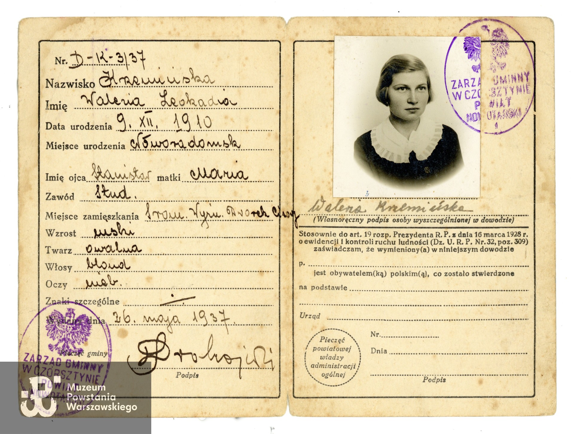 Przedwojenny dowód Walerii Krzemińskiej, zbiory Muzeum Powstania Warszawskiego, nr akc. P/9951, dar p. Andrzeja Dębskiego