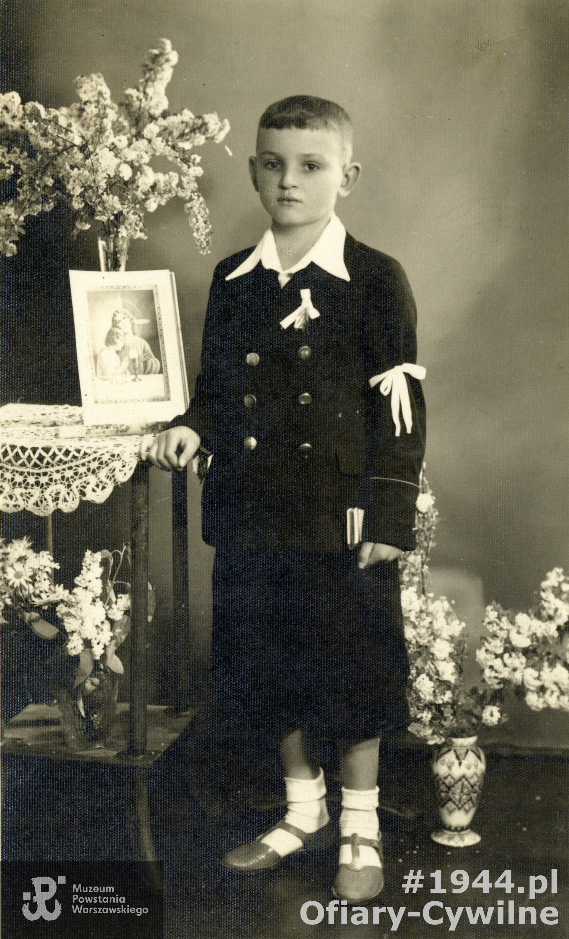 Zdjęcie komunijne Jerzego Zarzyckiego, ze zbiorów Muzeum Powstania Warszawskiego nr akcesji P.3918 dar p. Bożeny Drozd