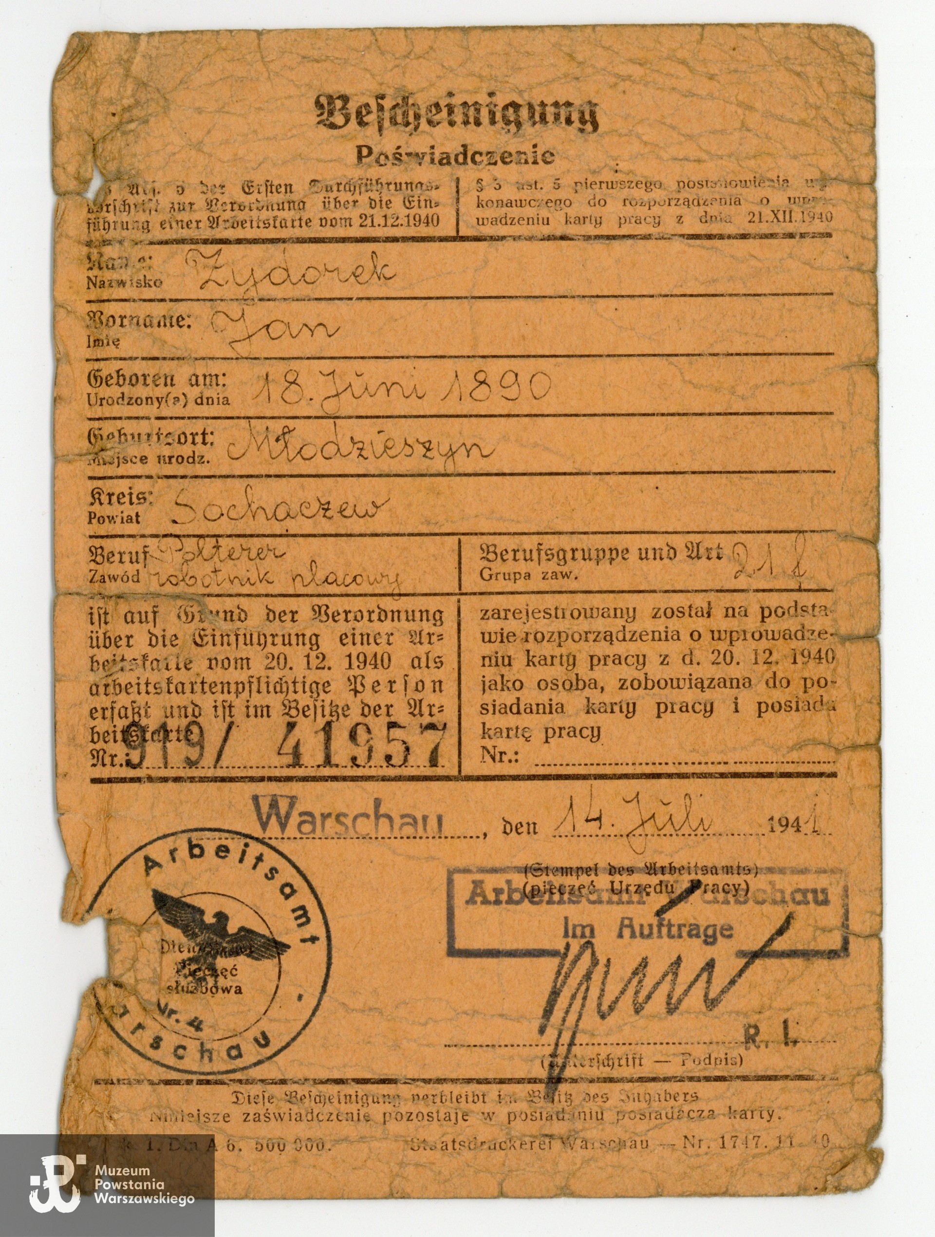 Zaświadczenie o rejestracji w warszawskim Arbeitsamtcie, wystawione dla Jana Zydorka, zbiory Muzeum Powstania Warszawskiego, syg. MPW-A/12186