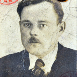 Marian Połoński (1911-1944), fotografia z okupacyjnej kenkarty ze zbiorów Archiwum Państwowe w Warszawie Zespół nr 655 Sąd Grodzki w Warszawie, sygnatura 1/1497