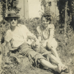 Maria Ginter wraz z bratem Zygmuntem Hykielem, fotografia ze zbiorów rodzinnych