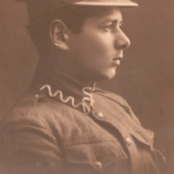 Witold Szwentner (1900-1944), zdjęcie w mundurze ochotnika z wojny polsko-bolszewickiej udostępnione przez panią Małgorzatę Deckert