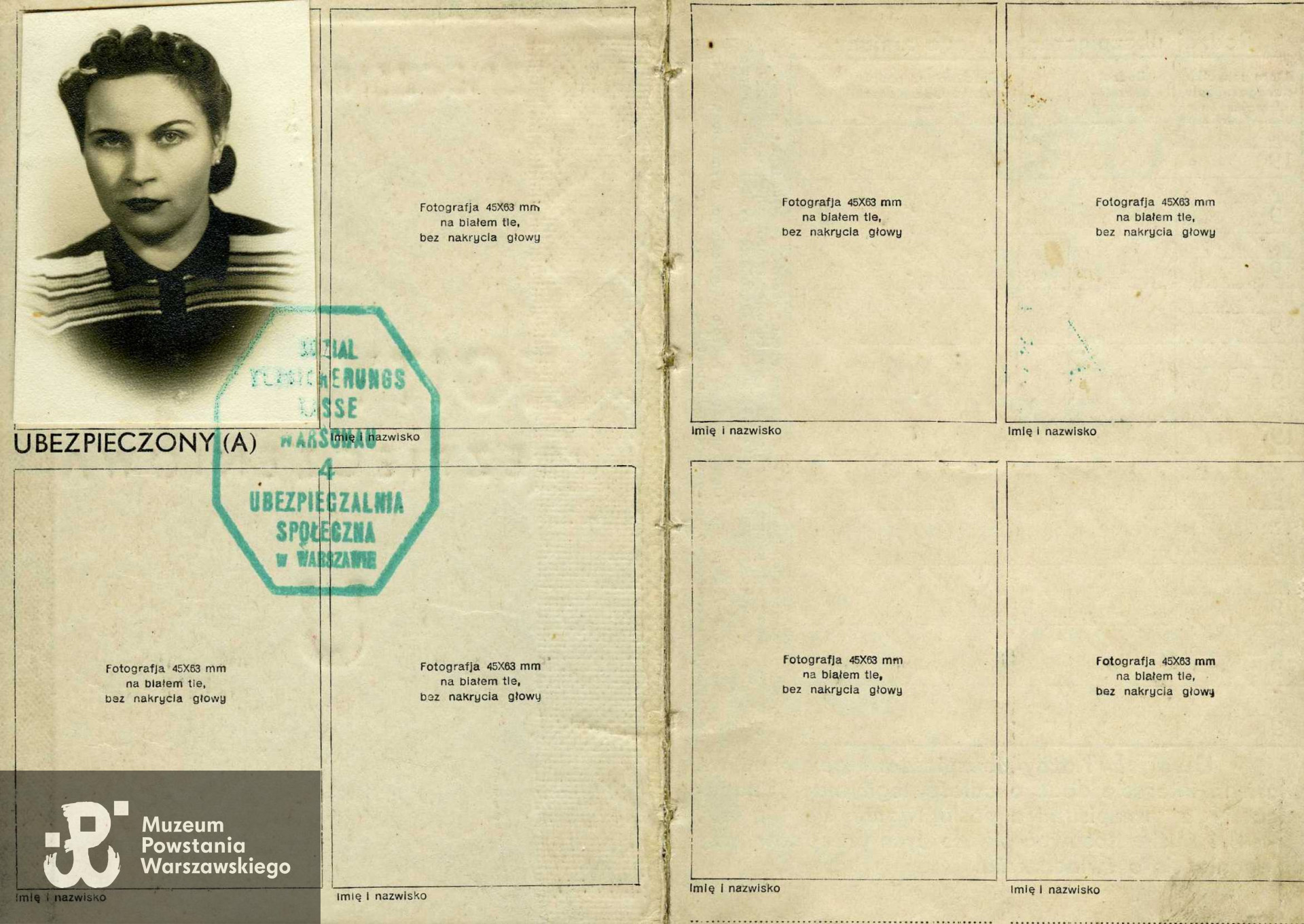 Legitymacja Kasy Chorych Leokadii Golanowskiej s.1, zbiory rodzinne udostępnił Pan Grzegorz Ostrowski