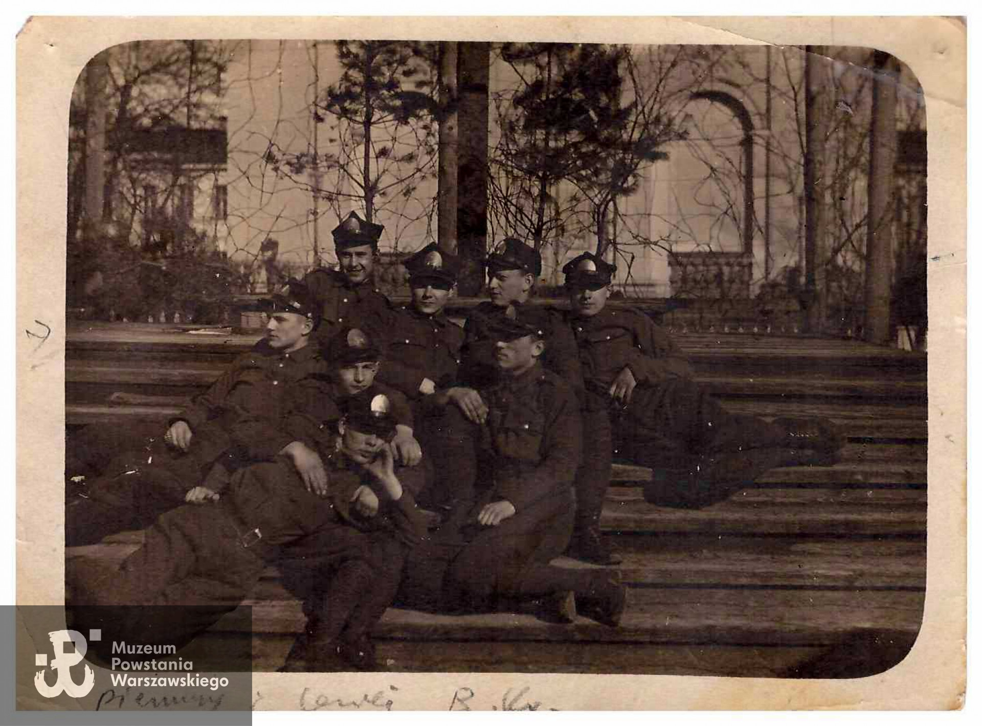 1929 r. podchorążówka w Chełmnie, Bernard Krawcowicz pierwszy z lewej, fotografię udostępniła wnuczka Pani Joanna Kongstad