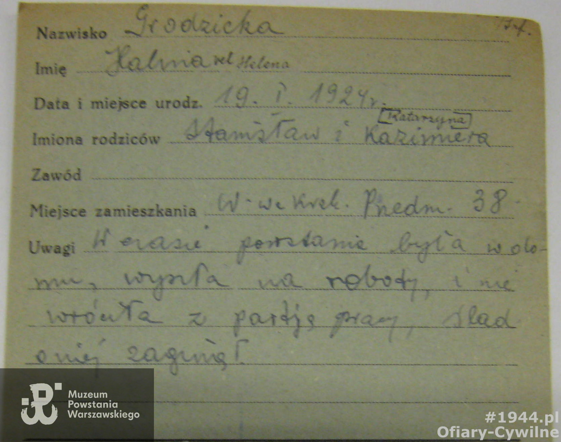 Karta PCK z poszukiwań Haliny przez ojca Stanisława oraz siostrę Irenę Kaczmarczyk, ze zbiorów Krajowego Biura Informacji i Poszukiwań PCK