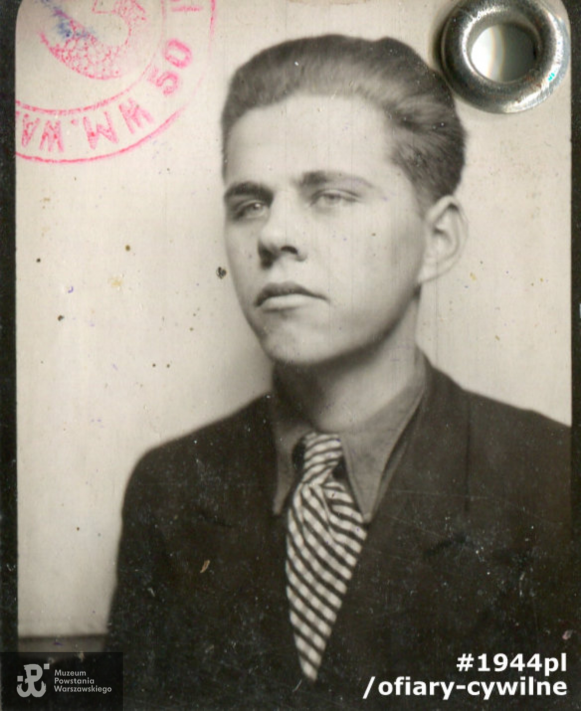 Fotografia z okupacyjnej kenkarty, ze zbiorów Pani Ewy Baccarelli-Hallala