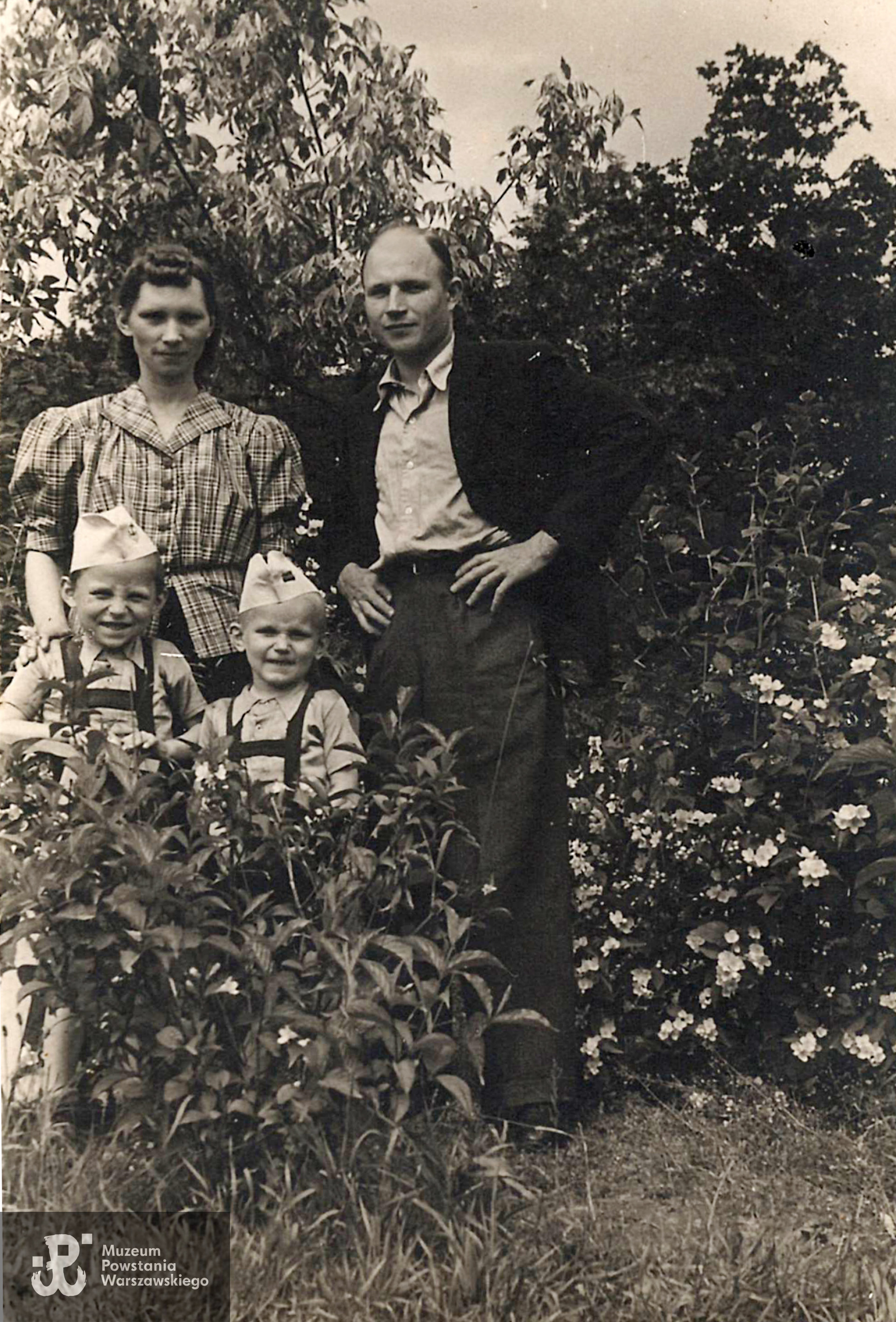 Rodzina Gryńców, 5 listopada 1943 r., fotografię udostępnił pan Sergiusz Sapunkow