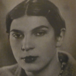 Krystyna Żołędziowska z domu Lamparska (1911-1944), zdjęcie udostępnione przez córka panią Krystynę Jolantę Sarosiek