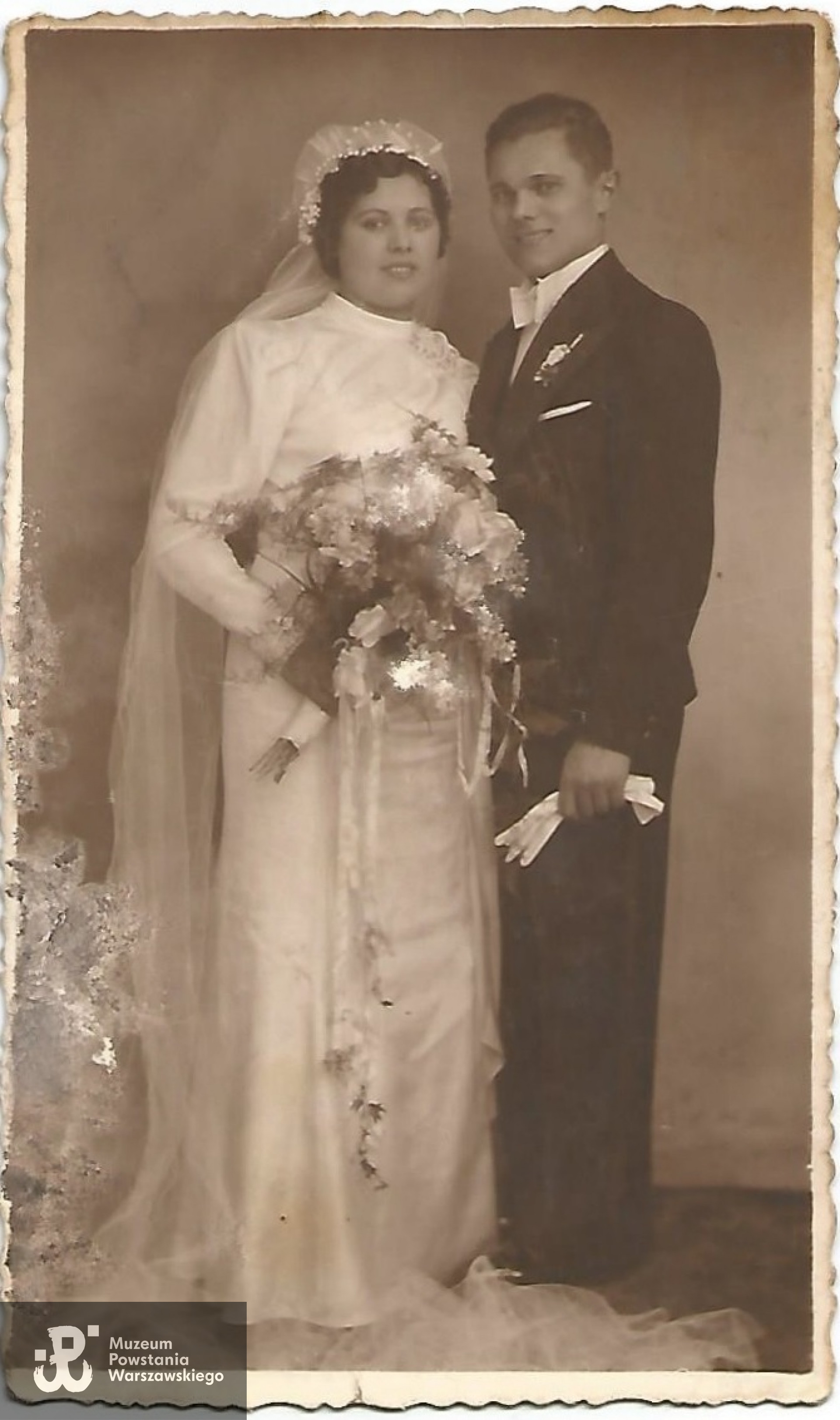 Fotografia ślubna Wacława z Jadwigą z Siemiątkowskich, udostępniona przez syna Pana Wojciecha Fabjaniaka