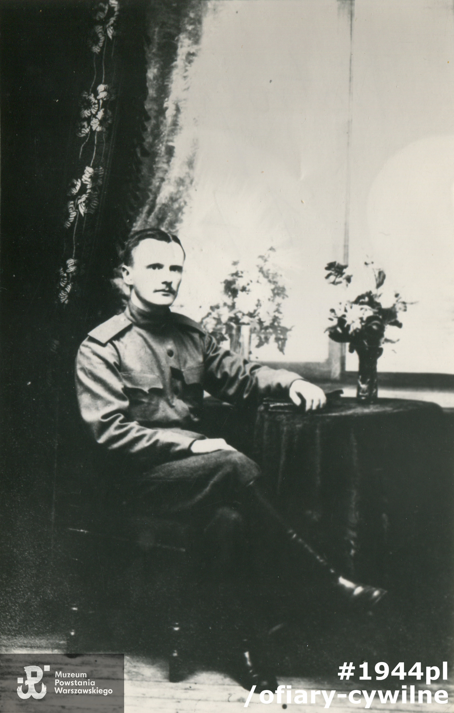 Fotografia wykonana w Petersburgu (Piotrogrodzie), 1.07.1916 r., ze zbiorów rodzinnych, udostępniła p. Agnieszka Nagalska z domu Riedel