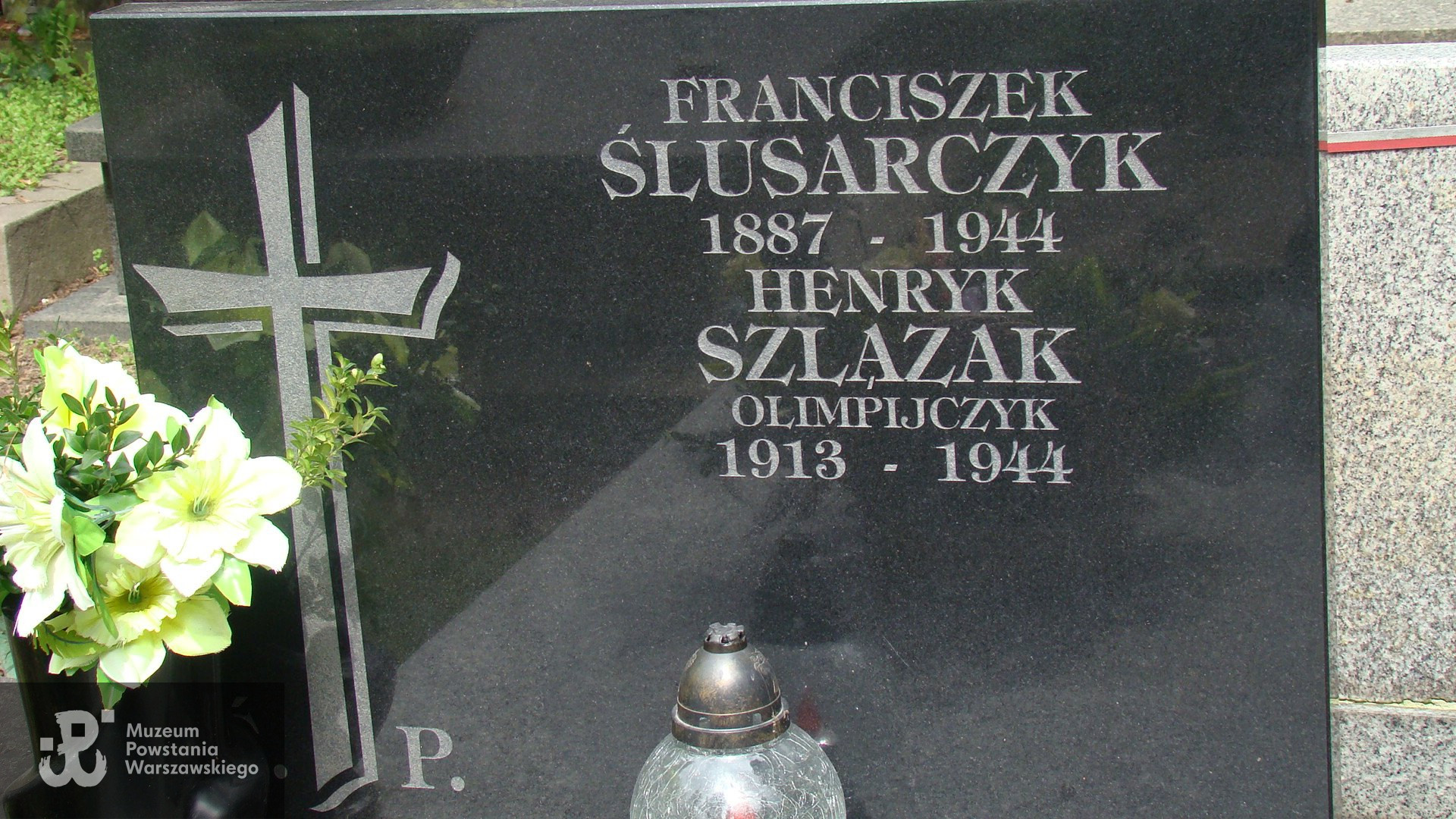 Grób Henryka Szlązaka na Wojskowych Powązkach kw. A23, rz.4, gr. 17, zdjęcie udostępniła pani Beata Trzcińska