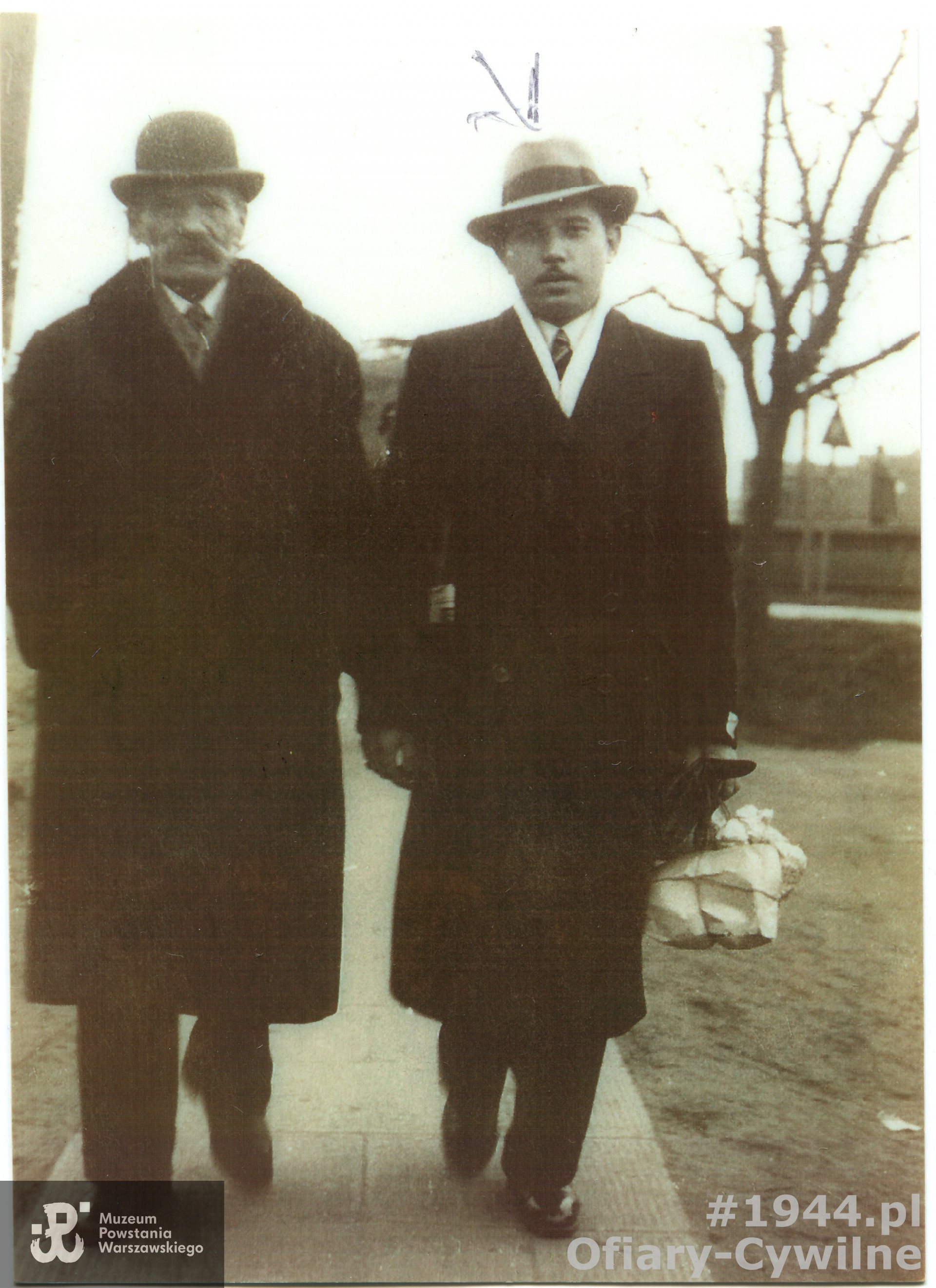 Józef Ptasiński wraz z synem <a href=