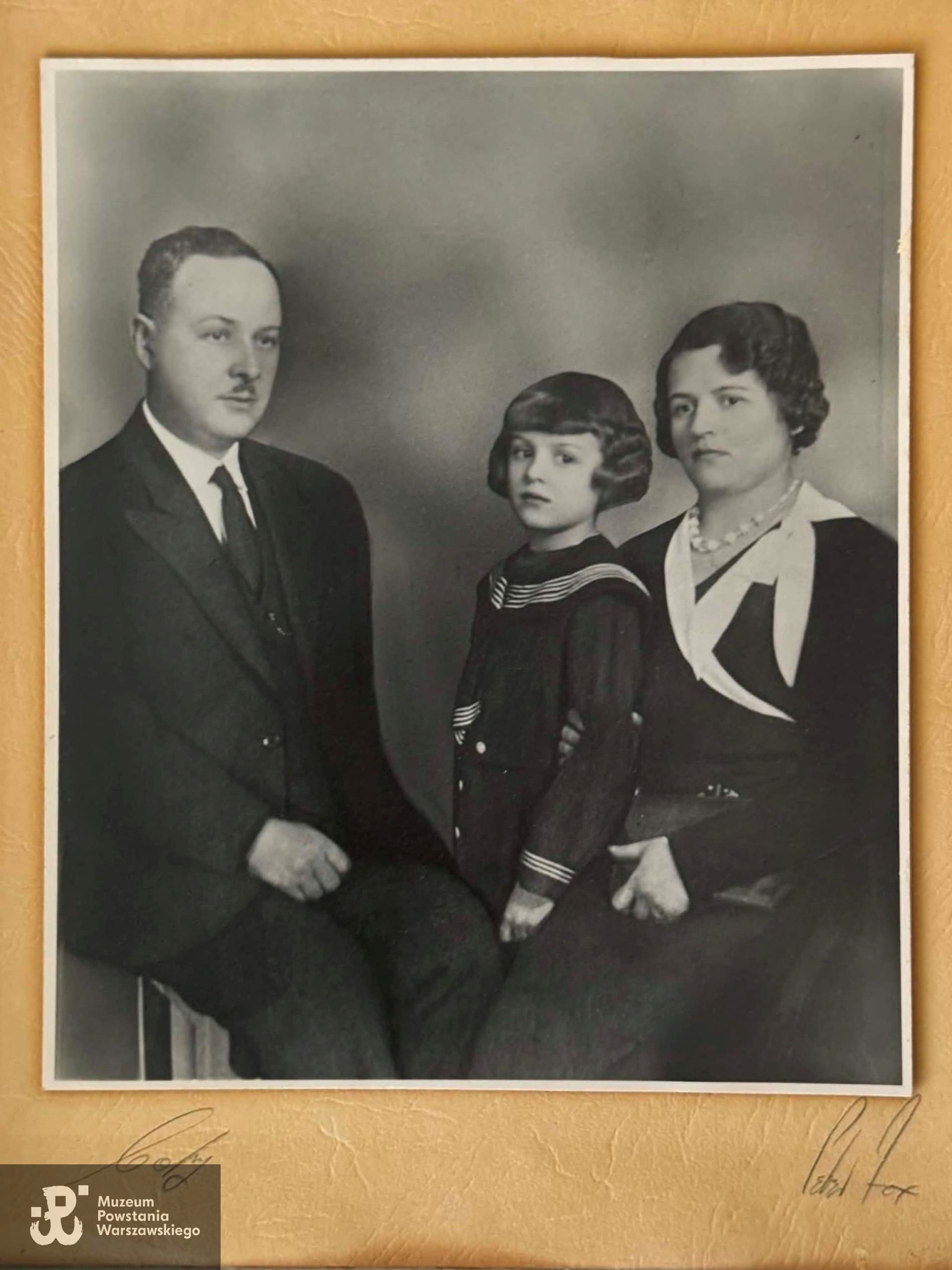 Stanisław i Wiktoria Orzechowscy z córką Miladą, fotografia ze zbiorów rodzinnych